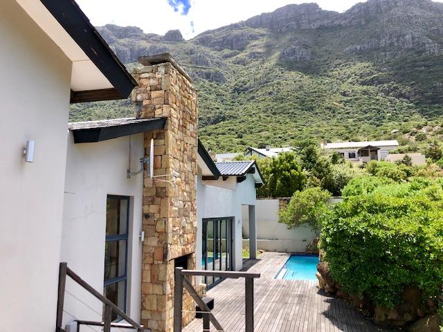 4 Bedroom Property for Sale in Hout Bay Western Cape